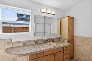 648 Magnolia Ln, Cottonwood Shores, TX 78567 - Photo 14