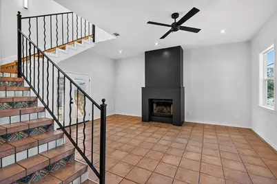 648 Magnolia Ln, Cottonwood Shores, TX 78567 - Photo 8