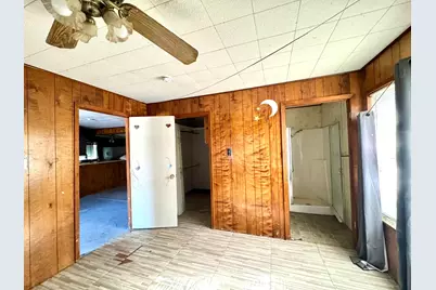 520 Munson, Tow, TX 78672 - Photo 16