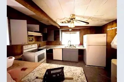 520 Munson, Tow, TX 78672 - Photo 4