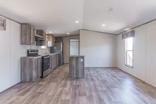 105 E Briar Dr, Granite Shoals, TX 78654 - Photo 10