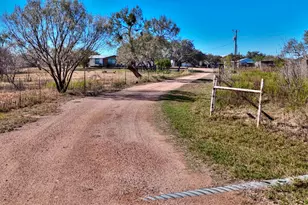 204 Lagitos Ln, Llano, TX 78643 - Photo 8