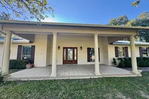 101 Southern Spur, Horseshoe Bay, TX 78657 - Photo 4