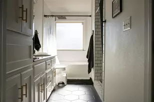 1011 Santa Fe Trail, Horseshoe Bay, TX 78657 - Photo 14