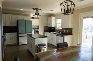 1011 Santa Fe Trail, Horseshoe Bay, TX 78657 - Photo 4