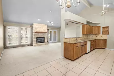 32 Fairway Lane, Meadowlakes, TX 78654 - Photo 2