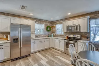 1117 County Road 132B, Kingsland, TX 78639 - Photo 12