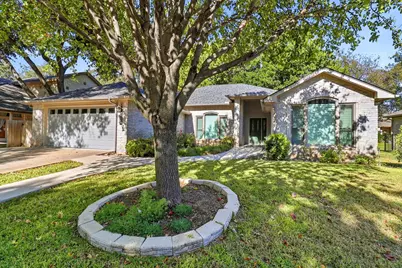 324 Meadowlakes Dr, Meadowlakes, TX 78654 - Photo 32
