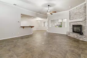 324 Meadowlakes Dr, Meadowlakes, TX 78654 - Photo 6