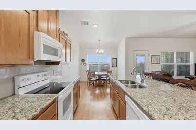 109 Elmer Avenue, Burnet, TX 78611 - Photo 4