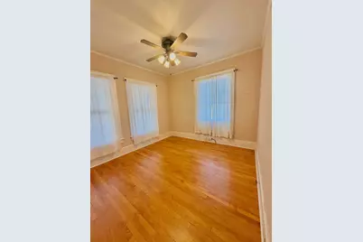 801 Hickory Street, Llano, TX 78643 - Photo 10