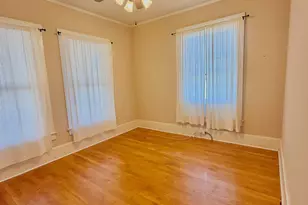 801 Hickory St, Llano, TX 78643 - Photo 10