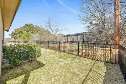 341 Sun Ray, Horseshoe Bay, TX 78657 - Photo 24