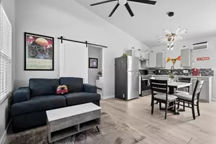 615 Sage St, Burnet, TX 78611 - Photo 6