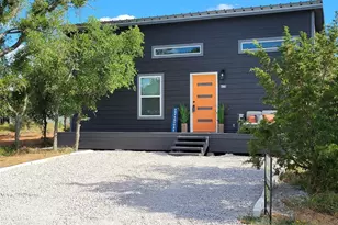 615 Sage St, Burnet, TX 78611 - Photo 2