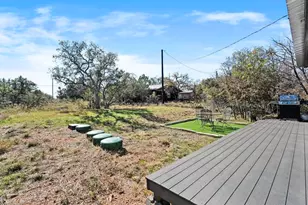 615 Sage St, Burnet, TX 78611 - Photo 18