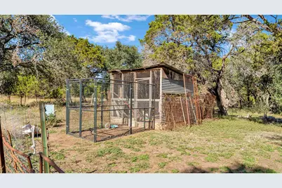 5128 W 29 Highway, Bertram, TX 78605 - Photo 24