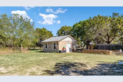 5128 W 29 Highway, Bertram, TX 78605 - Photo 22