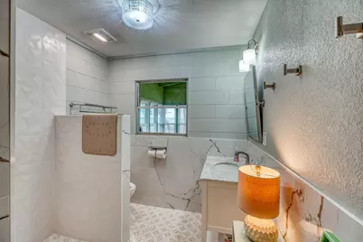 610 Cedar, Buchanan Dam, TX 78609 - Photo 10