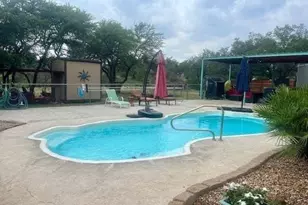 800 Texas Ave, Kingsland, TX 78639 - Photo 6