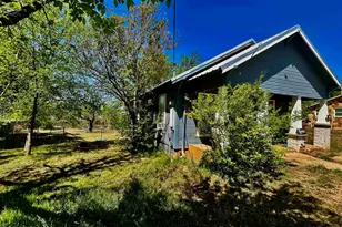 403 N Elm St, Richland Springs, TX 76871 - Photo 4