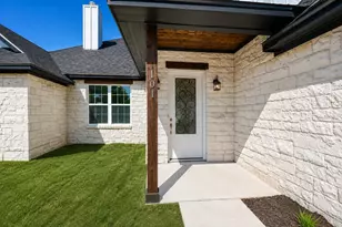 101 Eagle Point Dr, Kingsland, TX 78639 - Photo 2