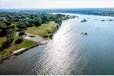 301 Knights Row Street, Cottonwood Shores, TX 78657 - Photo 30