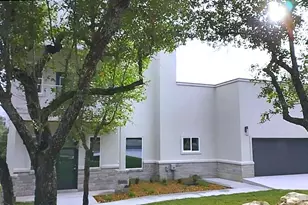 301 Knights Row St, Cottonwood Shores, TX 78657 - Photo 4