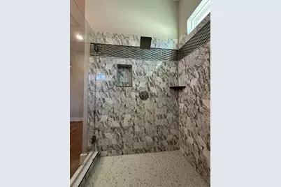 301 Knights Row Street, Cottonwood Shores, TX 78657 - Photo 12