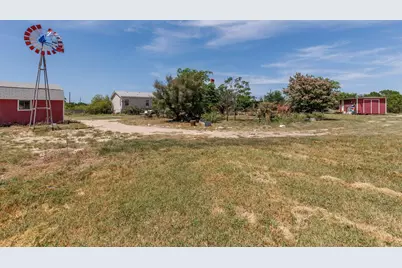 6551 Cr 208, Lampasas, TX 76550 - Photo 26