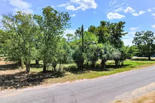 307 Avenue K, Marble Falls, TX 78654 - Photo 4