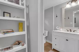 207 Elm Lodge Dr, Kingsland, TX 78639 - Photo 8