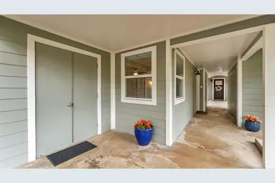 207 Elm Lodge Drive, Kingsland, TX 78639 - Photo 4