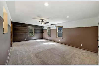551 N Grange, Bertram, TX 78605 - Photo 18