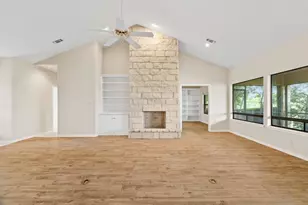 602 Hi Cir S, Horseshoe Bay, TX 78657 - Photo 6