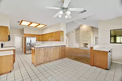 602 Hi Circle South, Horseshoe Bay, TX 78657 - Photo 12