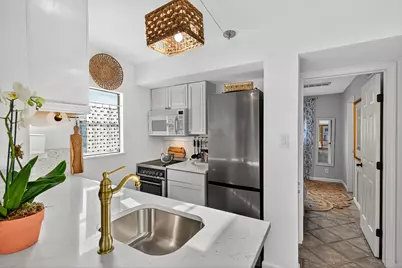 103 Island Dr. #3, Horseshoe Bay, TX 78657 - Photo 10