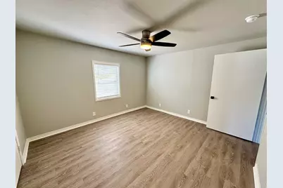 705 Sunrise Avenue, Sunrise Beach, TX 78643 - Photo 14