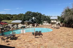 407 Green Leaf, Horseshoe Bay, TX 78657 - Photo 14