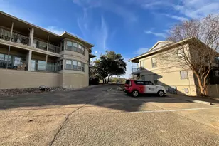 407 Green Leaf, Horseshoe Bay, TX 78657 - Photo 12