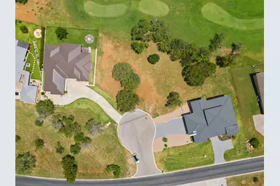 105 Whistle Stop, Horseshoe Bay, TX 78657 - Photo 2