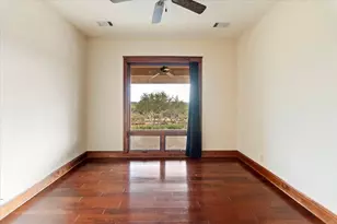 1250 Rocky Hollow Dr, Burnet, TX 78611 - Photo 20