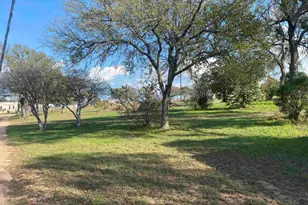 1701 and 1703 Roselea Dr, Buchanan Dam, TX 78609 - Photo 2