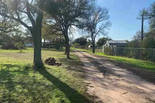 1701 and 1703 Roselea Dr, Buchanan Dam, TX 78609 - Photo 8