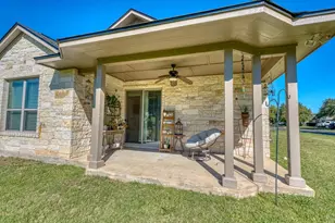 301 Firestone Dr, Meadowlakes, TX 78654 - Photo 20