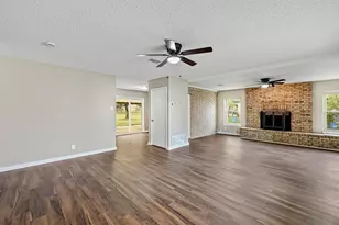 1304 E Luce St, Llano, TX 78643 - Photo 10