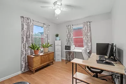 902 Prairie Creek, Marble Falls, TX 78654 - Photo 14