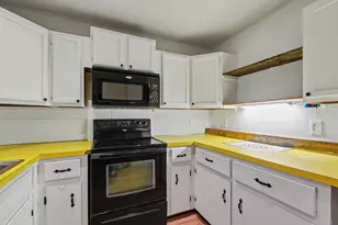 902 Prairie Creek, Marble Falls, TX 78654 - Photo 12