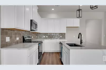 379 Prarie Point Road, Bertram, TX 78605 - Photo 12