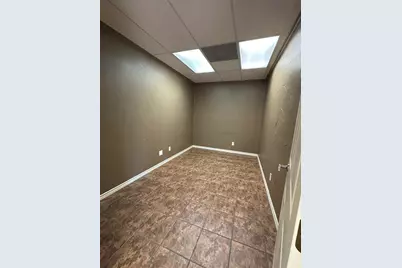 1307 Second St, Marble Falls, TX 78654 - Photo 6